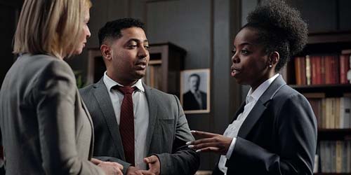 De Opiumwet: Zijn Smartdrugs en Wiet Legaal in Nederland?